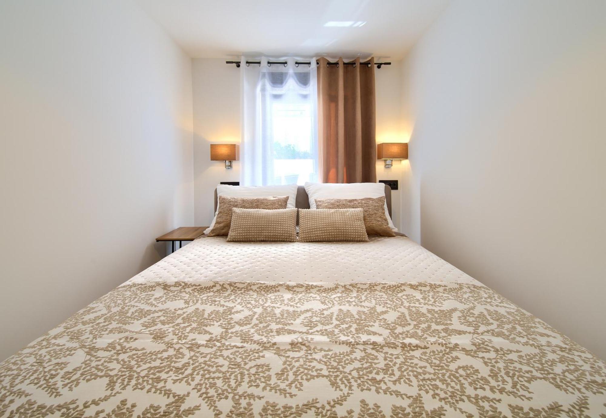 Apartments Sinisa - קרק מראה חיצוני תמונה