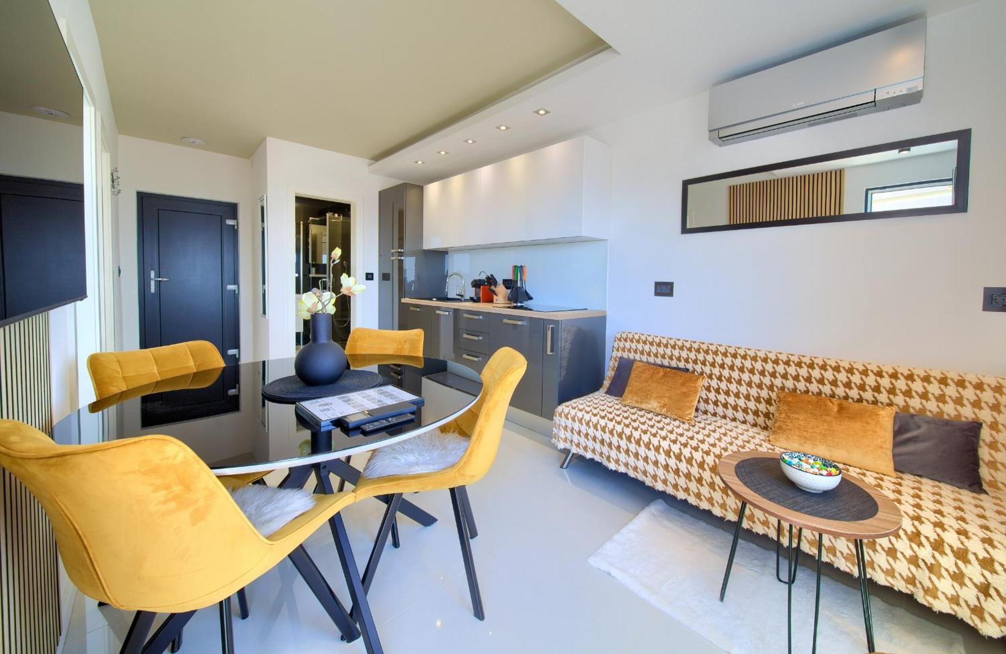 Apartments Sinisa - קרק מראה חיצוני תמונה