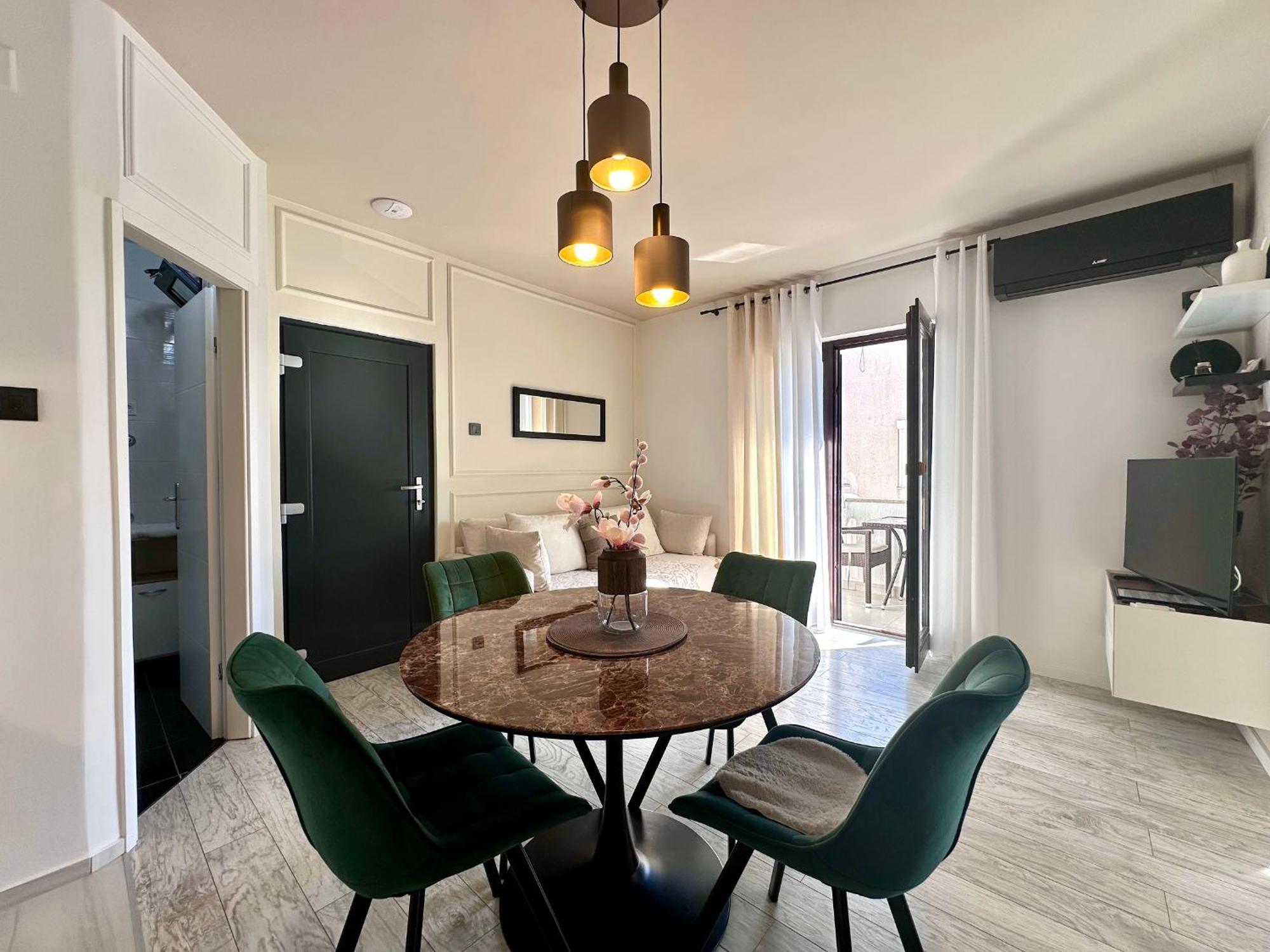 Apartments Sinisa - קרק חדר תמונה